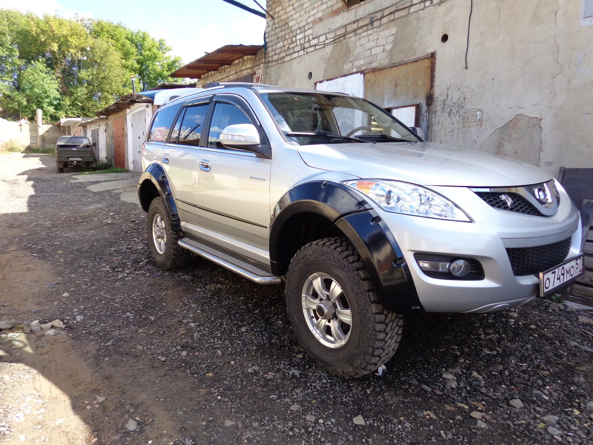 Колесные арки ховер. Серебристый Ховер н2. Great Wall Hover h2 расширители арок. Расширители арок Ховер н5. Ховер н3 с расширителями.