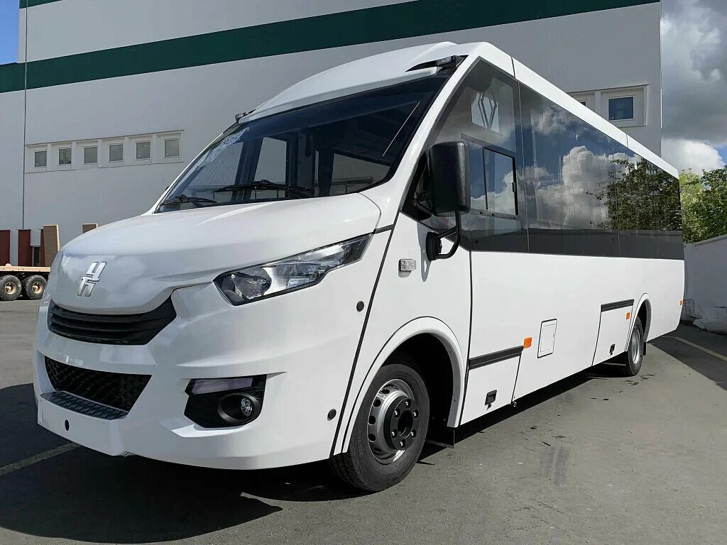 Купить автобус ивеко. Ивеко Неман турист. Автобус Неман 420234-511. Iveco Neman 4202. Неман 420234-511.