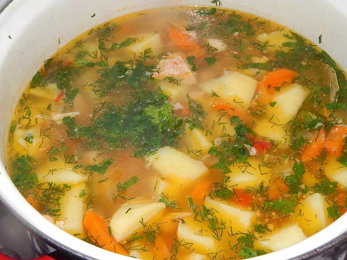 Рецепты первых блюд. Картовница суп. Суп из свинины. Суп со свининой. Наваристый картофельный суп.
