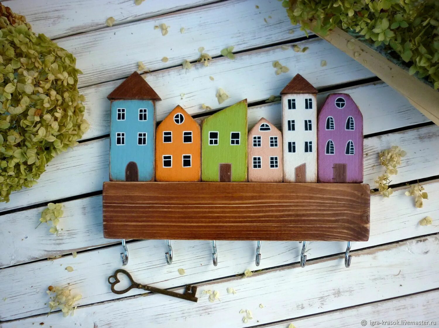 Ключница 694901 20019 домик. Ключница настенная "домики". Ключница домик. Ключница настенная "домики". Ключница домик из дерева.