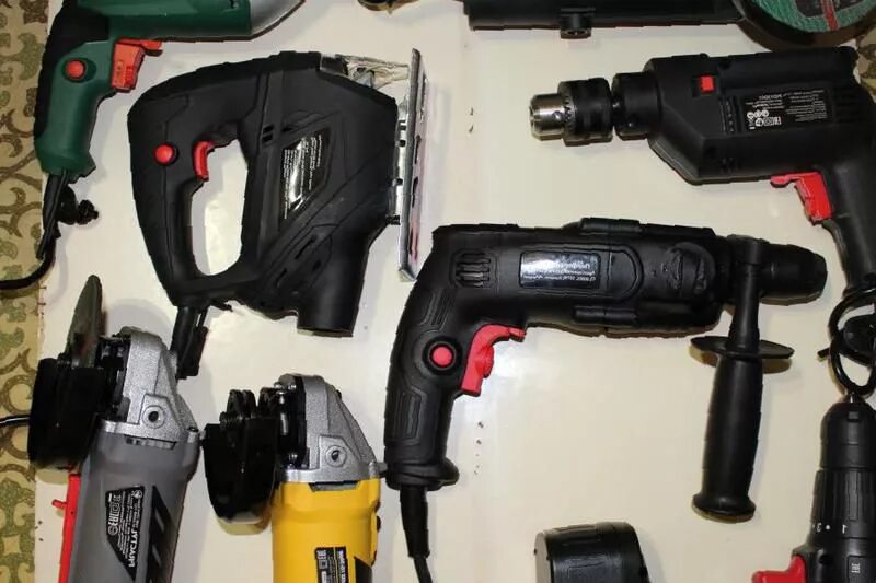 Дрель. 74. 1. Metabo набор bs18. Перфоратор интерскол па-24/18в.