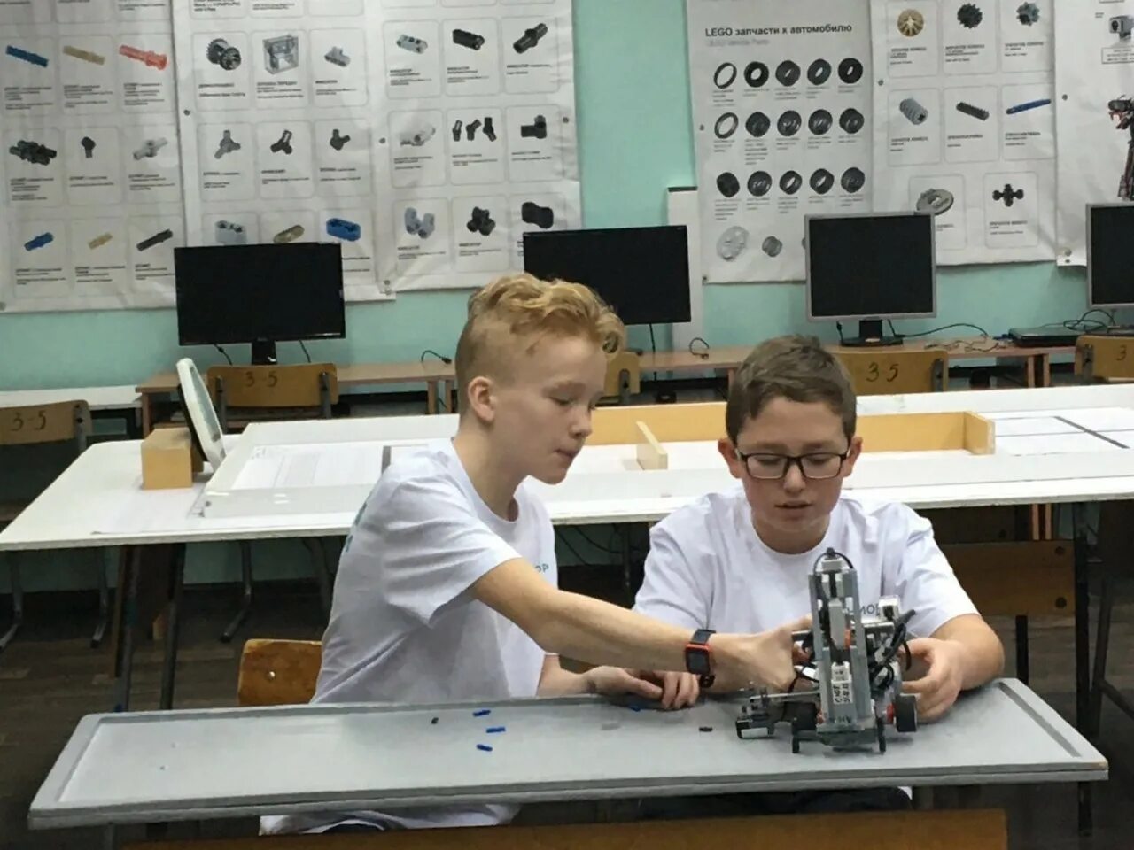 Работа школьнику 10 лет. Школьник 10 лет. ПРОФЕСТ Шадринск. PROFEST-регион. Молодые техники.