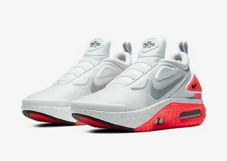 Nike adapt max