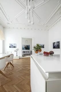 Белые стены какой потолок