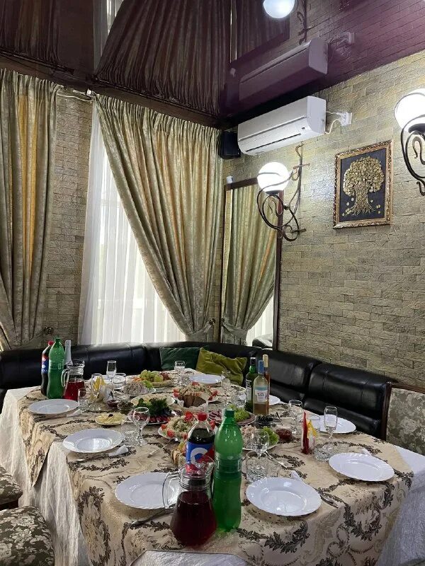 Гусарская баллада малоярославец. Гусарская баллада ресторан. Кафе каприз пенза. Кафе гусарская баллада малоярославец. Ресторан каприз малоярославец.