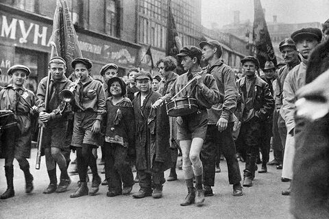 Чем общество 1920 годов отличалось от довоенного