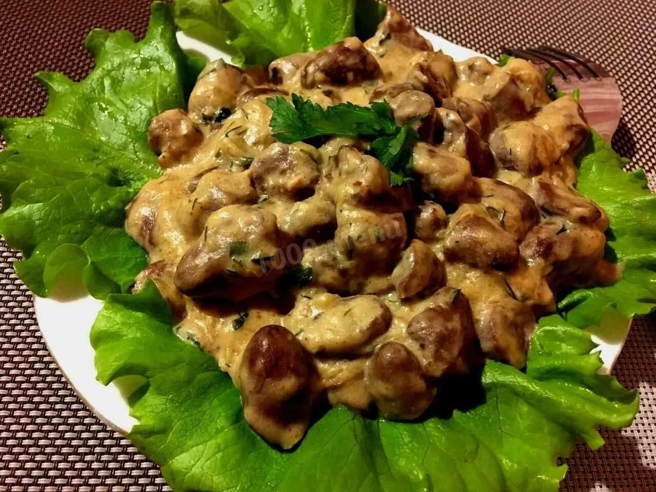Куриные сердечки в сметане в мультиварке рецепт. Куриные сердечки. блюда с куриными сердечками. приготовить куриные сердечки. блюда из утиных сердечек.