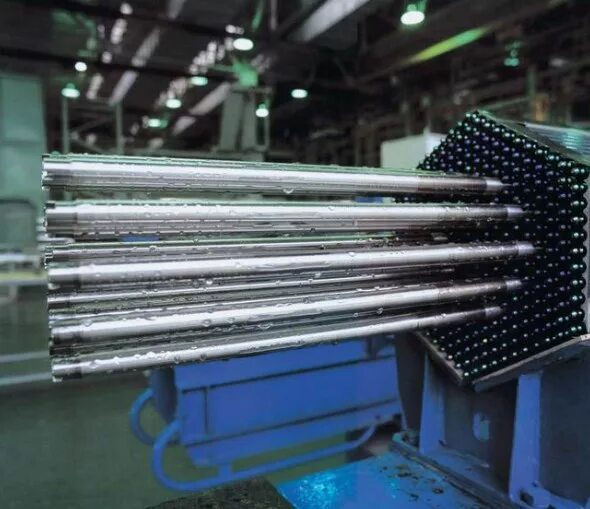 крышка реактора рбмк 1000. графитовый блок рбмк-1000. ввэр-1200 внутри. токамак 15. реактор вбэр 300.