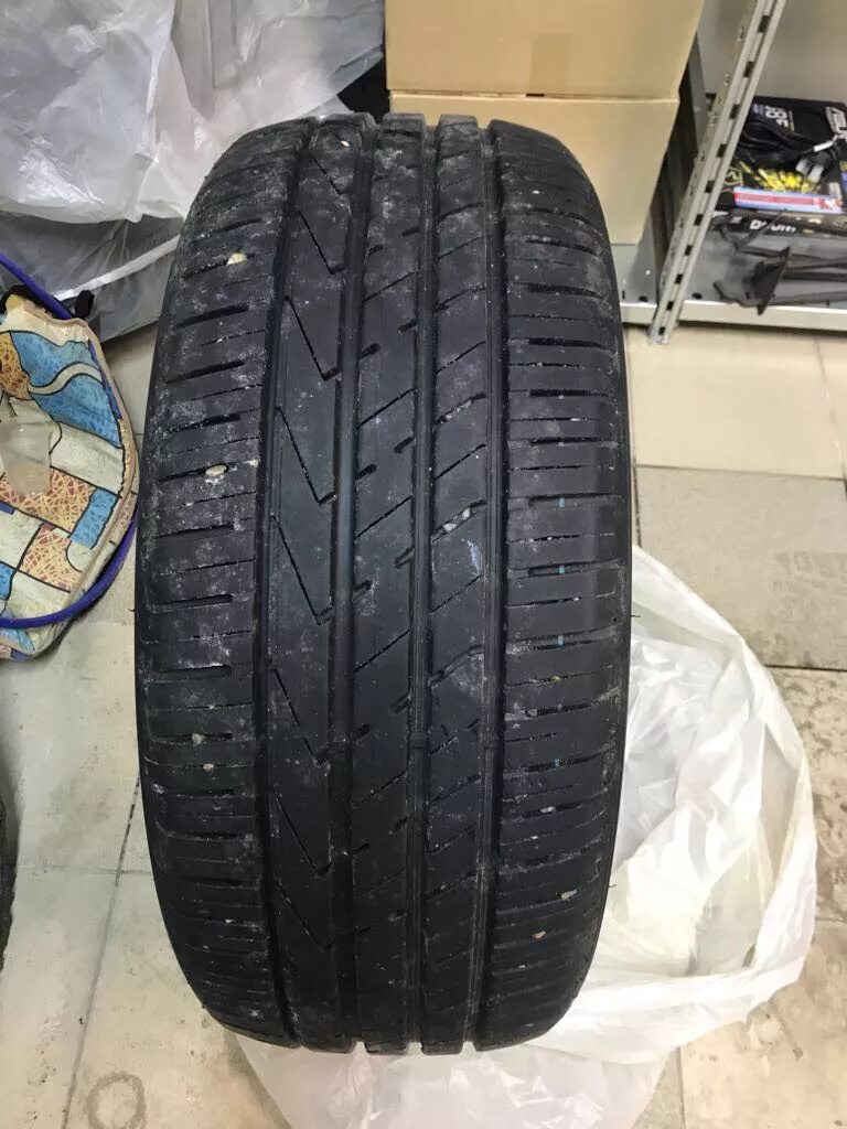 Hankook s1 evo 3 r20. 255/55r18 Hankook Ventus s1 evo2 SUV k117a. Шины Hankook Ventus s1evo2 SUV 255/55/r18. Hankook 255/55 r18. Hankook Ventus s 1 EVO 2 SUV, размер: 235/55 r 18 100v.