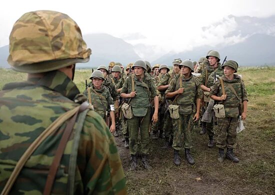 Военные контрактники. Контрактники в Сирии. Военный контракт в горячую точку.