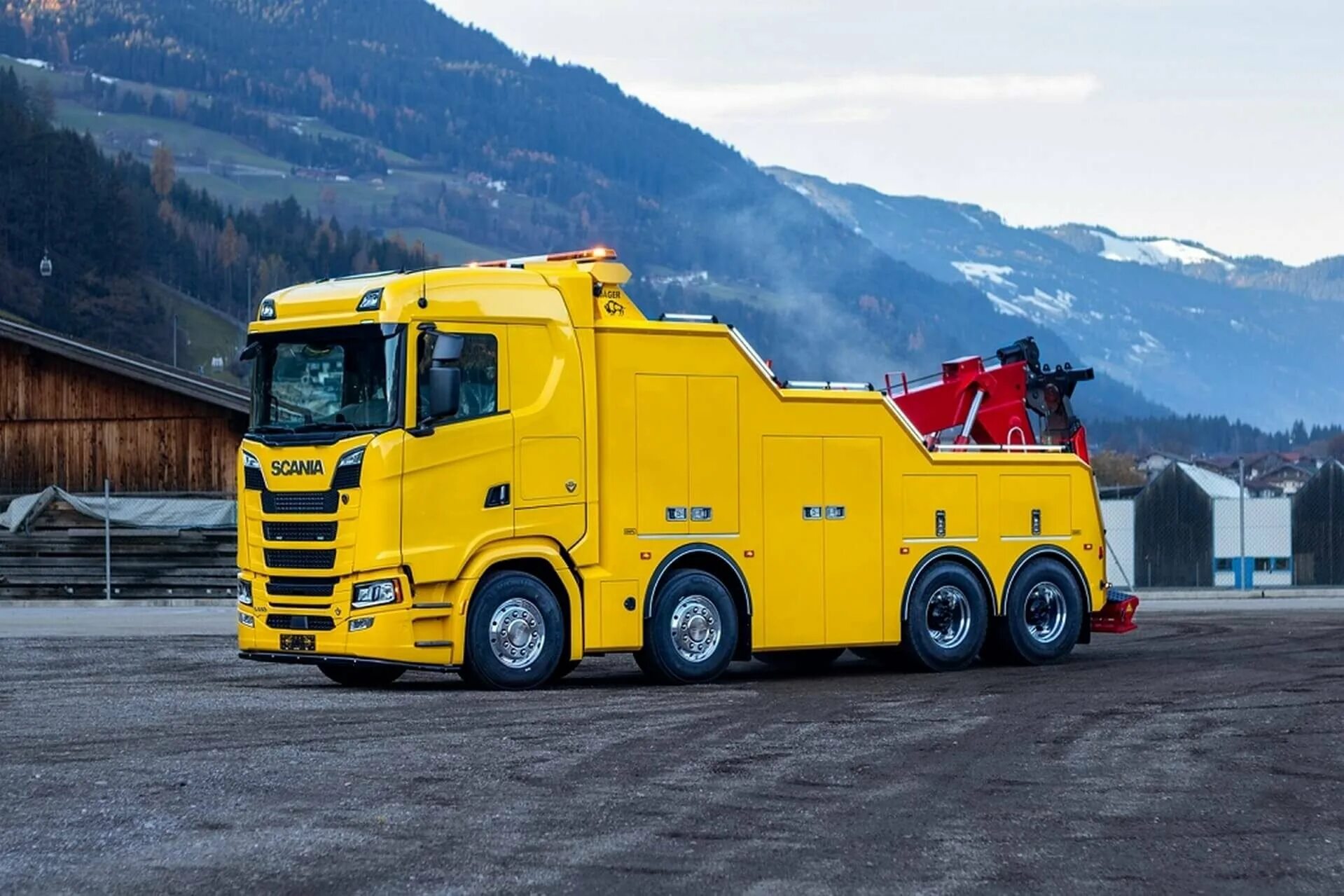 Эвакуатор iveco грузовой. Грузовой эвакуатор man tgs 41. Новые грузовые эвакуаторы. Новые грузовые эвакуаторы. Новые грузовые эвакуаторы.