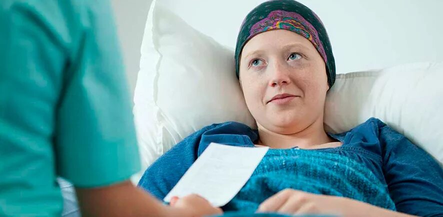 Нос после химиотерапии. Женщины после химиотерапии фото. волосы при химиотерапии. облысение при химиотерапии. выпадают волосы при химиотерапии.