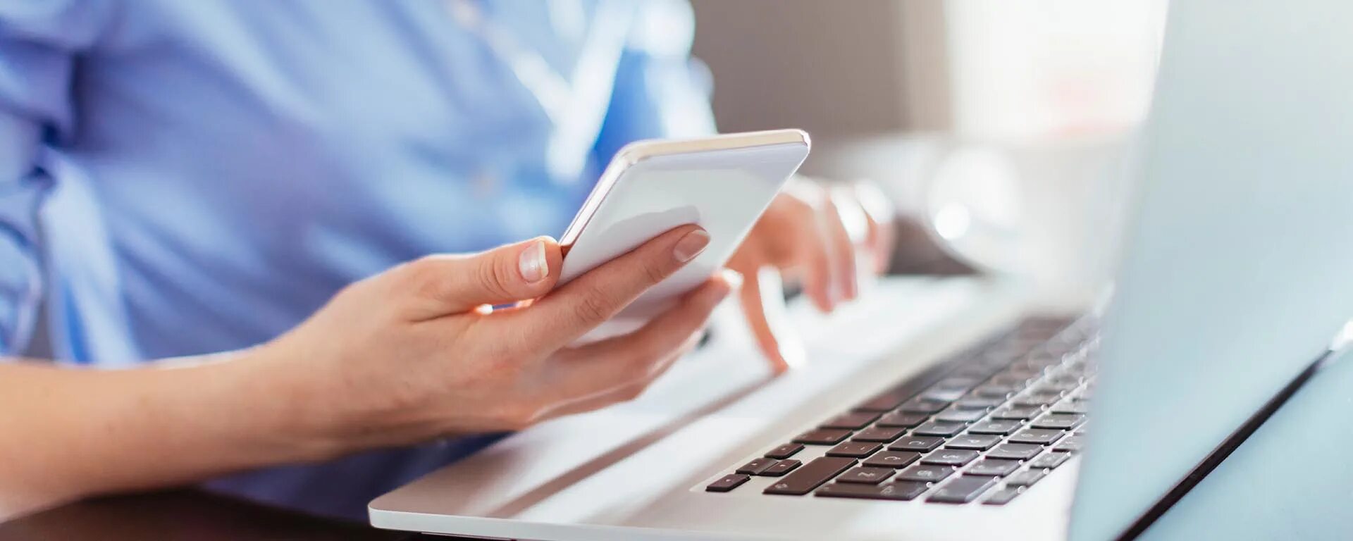 Contact us. Contact us ç rfhnjw дизайн. Contact us 7 7. Контакты баннер. Консультация по телефону.