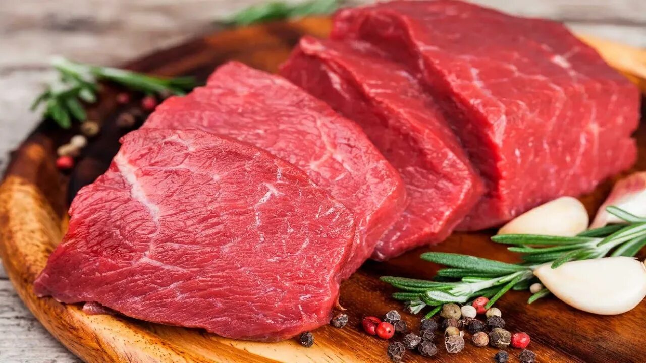 Мясо в 6 месяцев. Мясо. Мясо говядина. Красивое мясо. Свежее мясо.