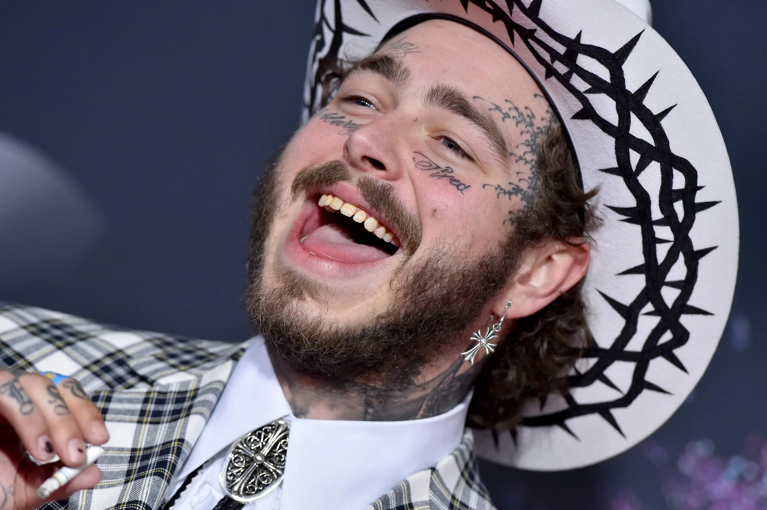 Post malone me. Post Malone 2023. Пост Малон 2021. Post Malone 2022.