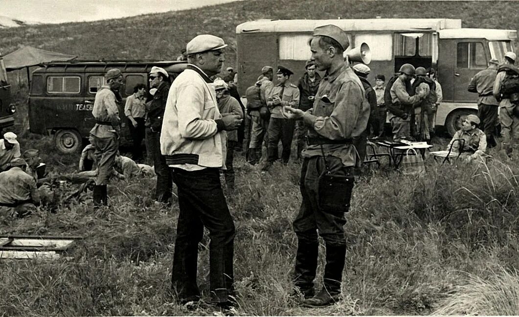 Они сражались за родину фильм 1975. Иван лапиков они сражались за родину. Где снимали они сражались. Где снимали они сражались. Сергей бондарчук в фильме они сражались за родину.