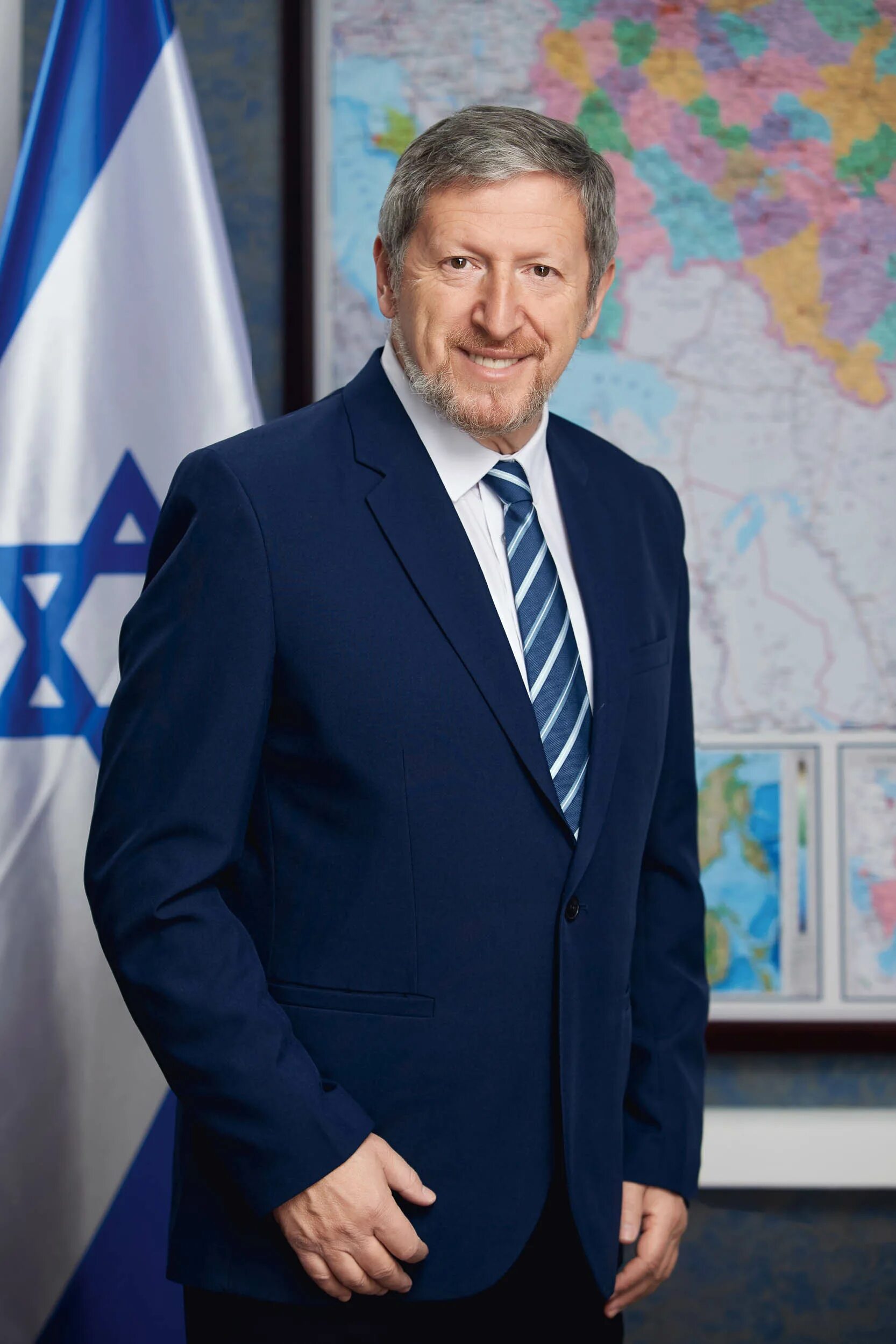 Посол Израиля Бен Цви.