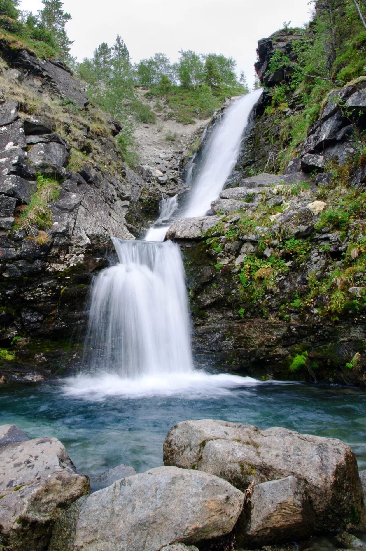водопад в чувашии моргаушский район серебряный каскад. серебряный водопад чувашия. водопад серебряный каскад. водопад в чувашии моргаушский. водопад серебряный каскад моргаушский район.