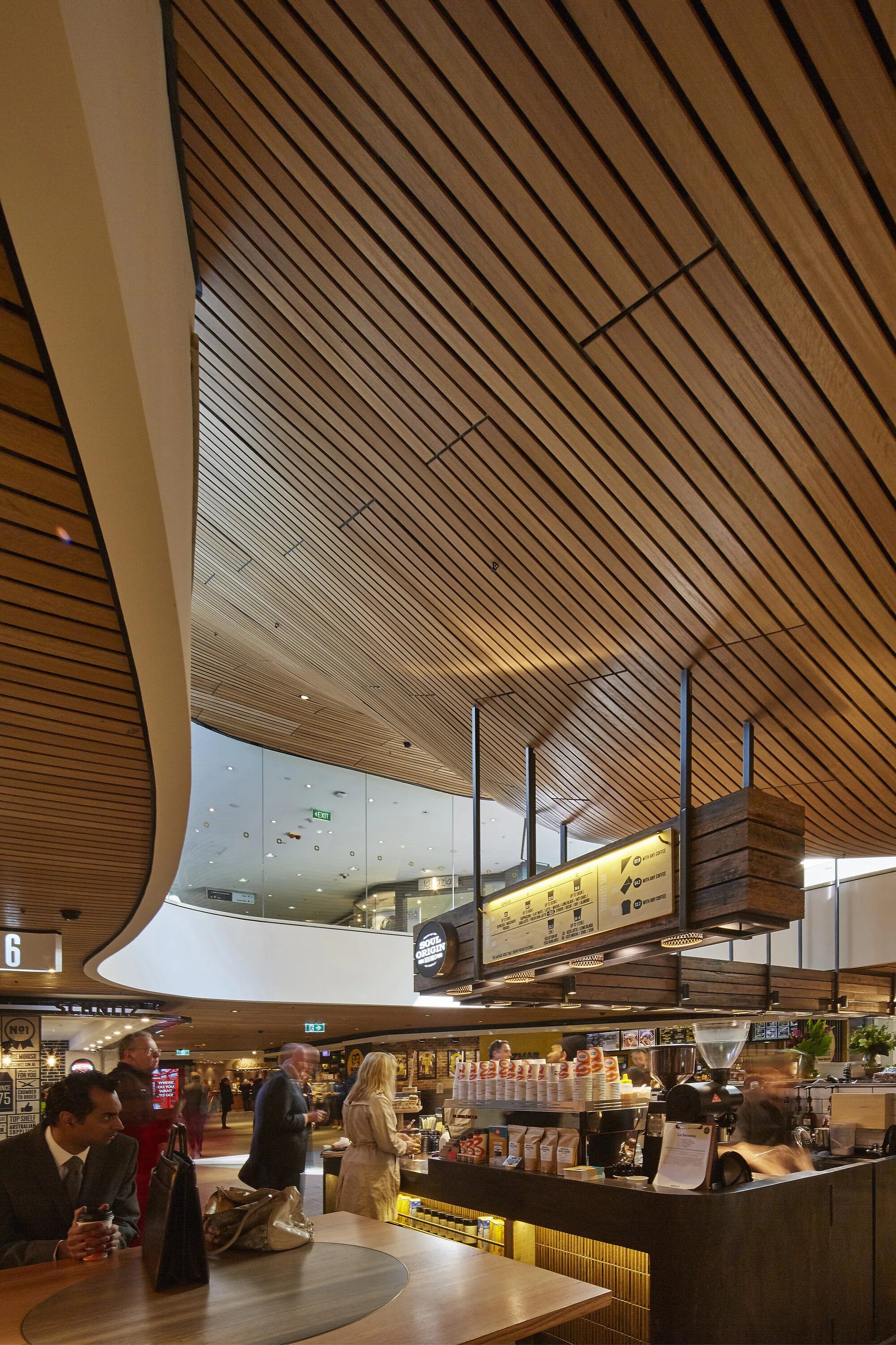 Сас фудкорт. Sas food court ереван. фудкорт. освещение фудкорта. космическая еда в ресторане.