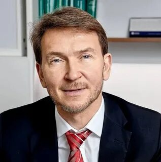 Владиславом шафалиновым