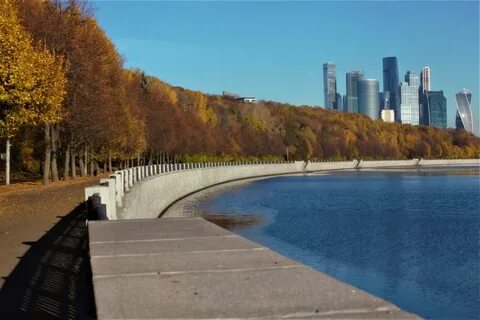 Воробьевы горы москва осенью