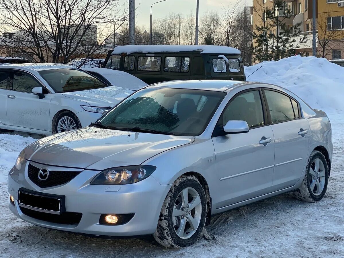 Мазда 3 серебристая. Мазда 3 седан 2005. мазда 3 bk серебристая. мазда 3 2007 серебристая. мазда 3 бк седан серебристый.