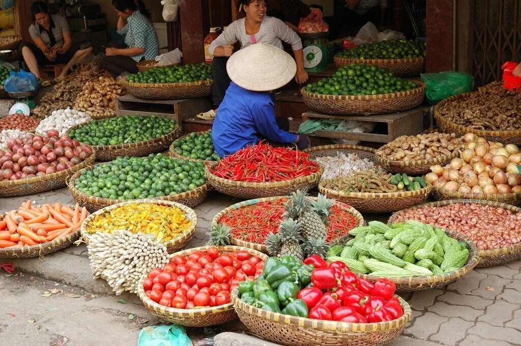 Asian Vegetable Tomatoes Lime Green Pepper in Hoi an Stock Photo - Image of exot