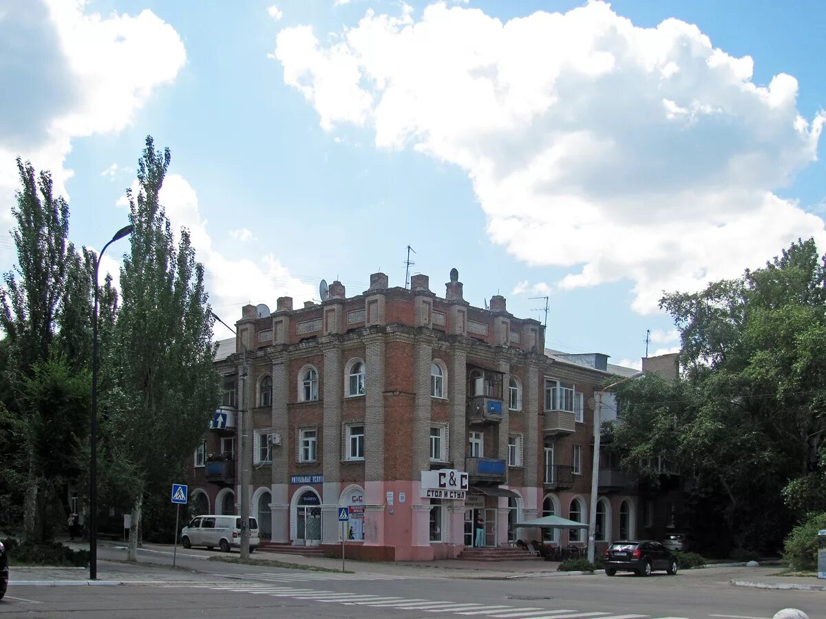 Северодонецк 2021 год. Северодонецк проспект химиков 32. Город северодонецк лнр. Северодонецк сейчас гвардейский 40 б. Г петровское луганская область.