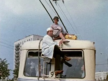 Приключения желтого чемоданчика 1970