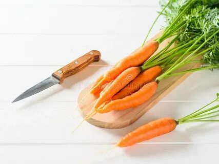 Carrot knife