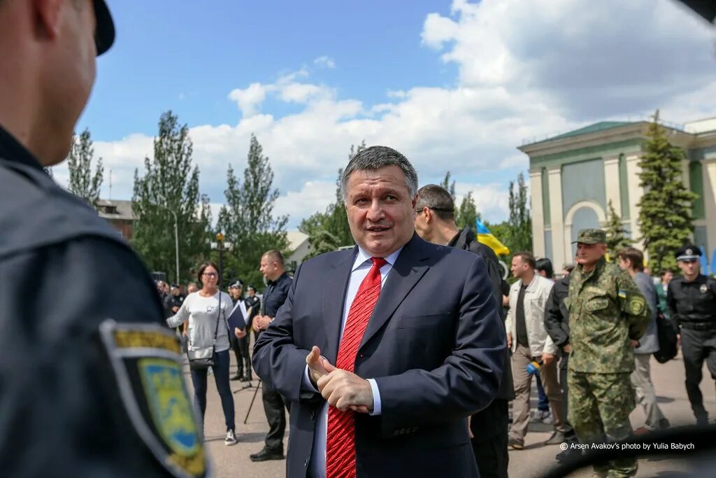 Последние новости на луганском направлении. Лисичанск новости. полиция лисичанска. лисичанск луганская область сейчас. рубежное северодонецк.