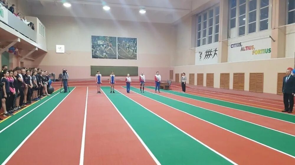 Спортивная школа железногорск красноярский край. Дюсш железногорск красноярский. спортивная школа 1 железногорск красноярский край. железногорск манеж. спортивная школа железногорск.