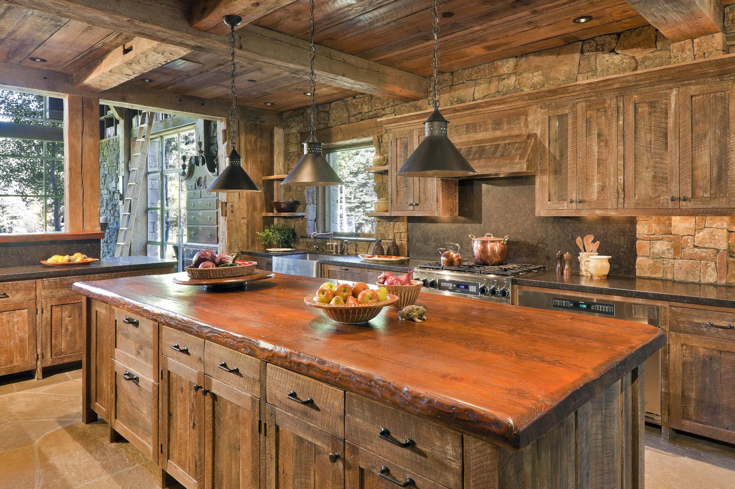 Кухня под деревянный интерьер La cuisine en bois massif en beaucoup de photos! Log cabin kitchens, Rustic kitc