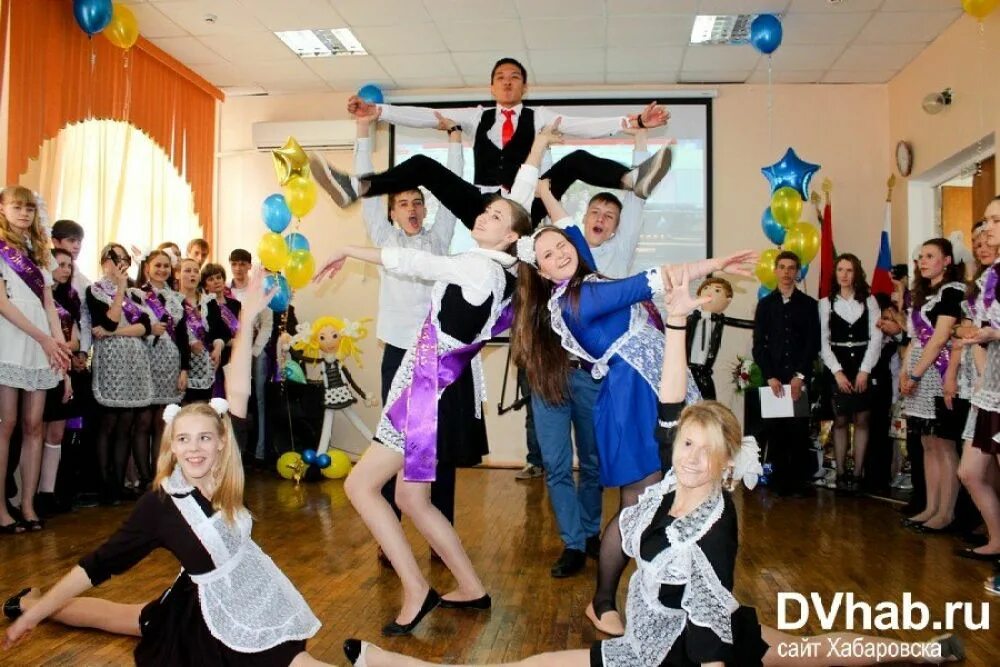 Школе №77 в хабаровске. Школа 44 хабаровск. Школа 10 хабаровск. 85 школа хабаровск. 23 школа хабаровск.