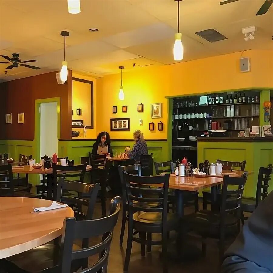 Shine cafe. Shine cafe. Shine cafe. Кафе микс кирсанов. Shine cafe.