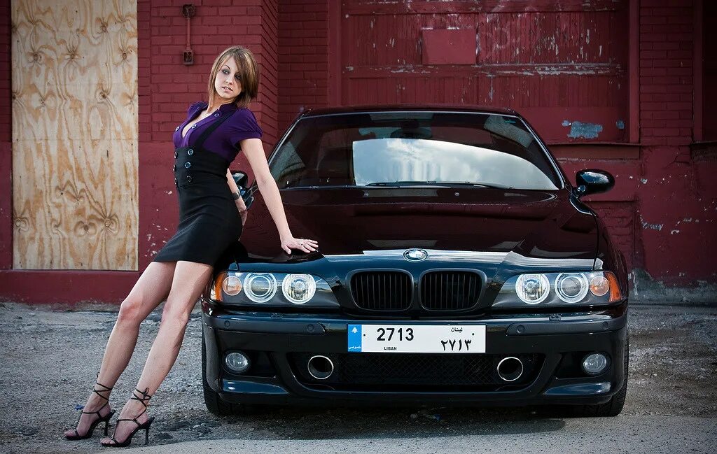 Хочу бэху песня. БМВ е39 и девушки. БМВ е34 и е39. BMW e39 girl. BMW e39 бандитка.