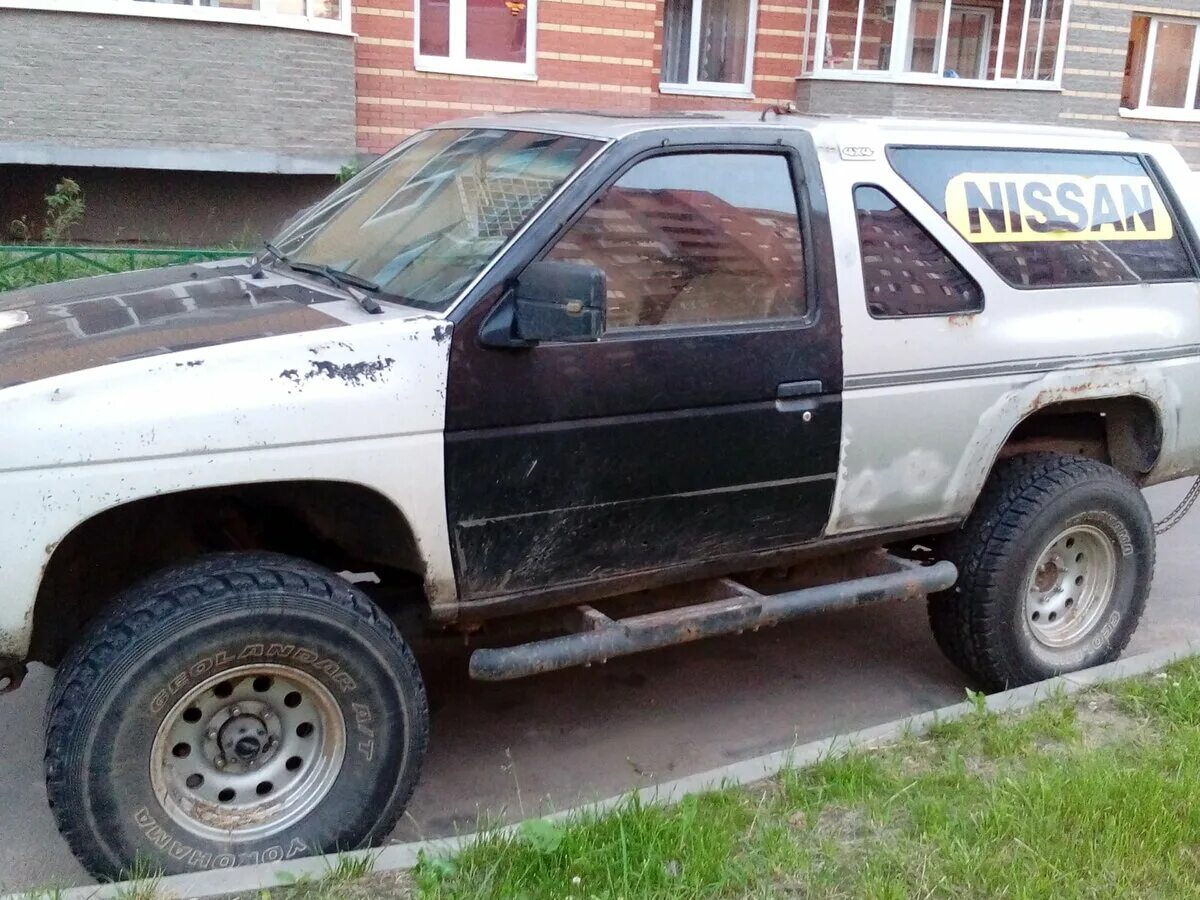 Купить кузов террано 21. Nissan Terrano 1987. Nissan Terrano wd21. Nissan Terrano 1987г.. Nissan Terrano wd21 (1985-1995).