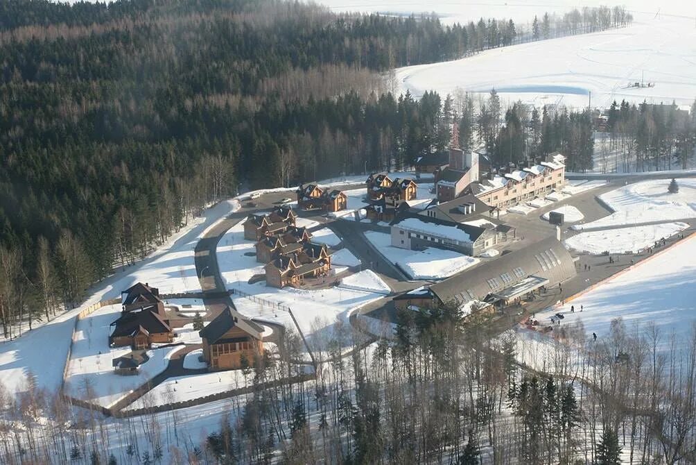 Минск горнолыжный курорт силичи. Логойск беларусь горнолыжный курорт. Силичи беларусь. Силичи беларусь. Силичи минск.