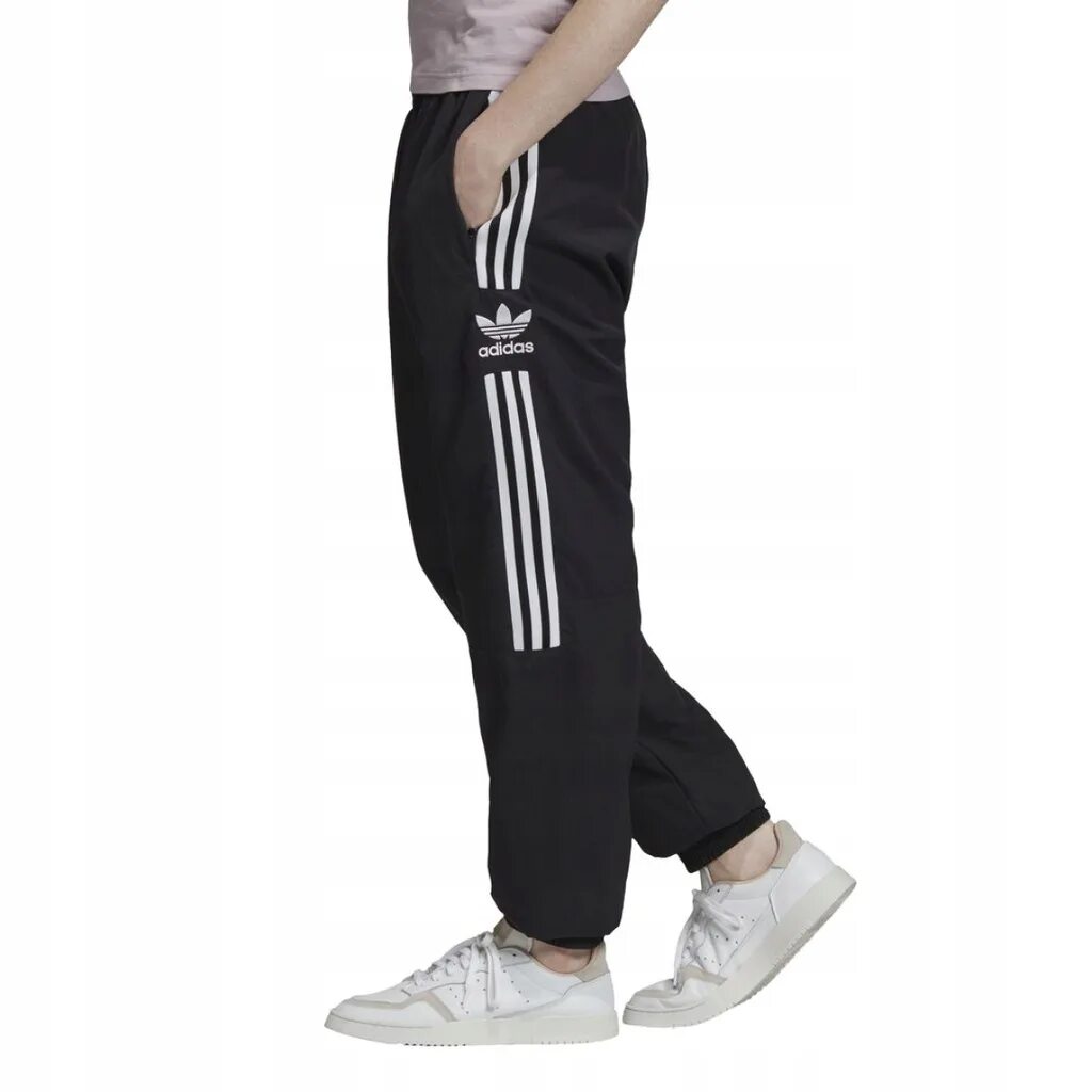 3 stripes jogger адидас. Adidas originals adicolor firebird штаны. Adidas originals брюки спортивные firebird tp. Оригинальные штаны адидас. Оригинальные штаны адидас.