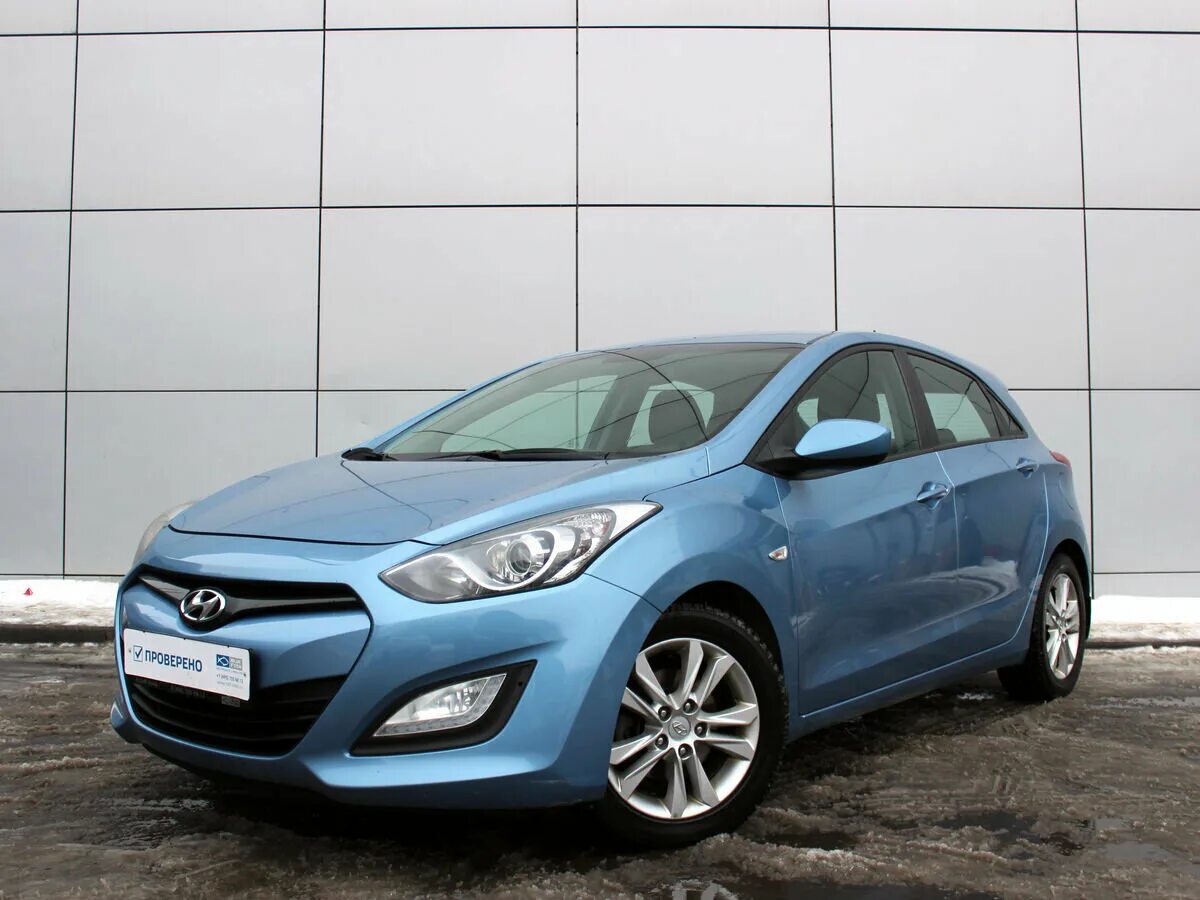 Хюндай і30. Hyundai i30 II хэтчбек 2012 – 201. Хюндай і30 цвета кузова. Синия машина Хюндай салярес хетбек. Купить хендай в москве 1