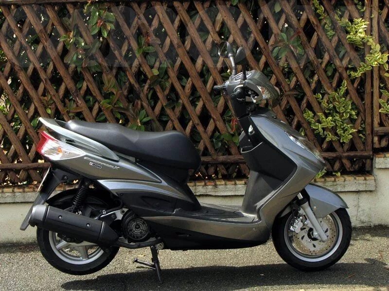 Скутер бу ямаха. Скутер yamaha cygnus 125. Скутер yamaha bws 150. Скутер бу ямаха. Ямаха grand axis 100.