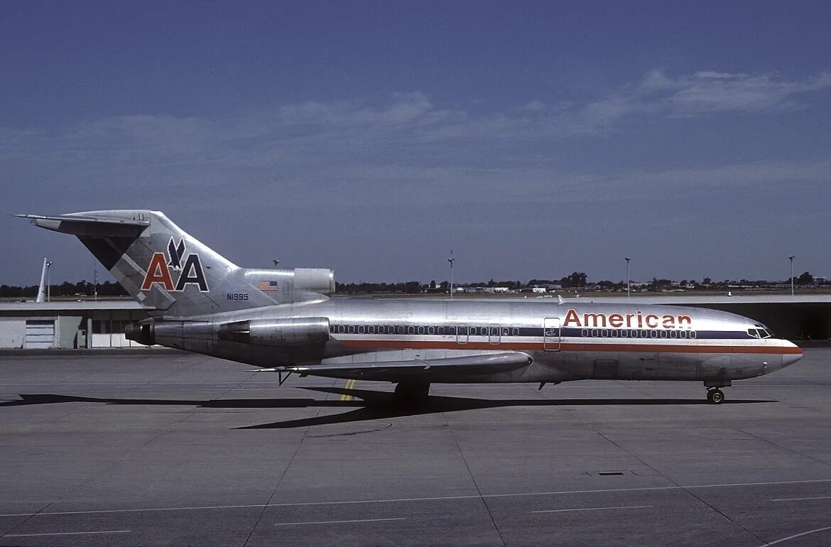 Рейс american airlines. Боинг 727. Boeing 727 American Airlines. Ту 154 Американ Эйрлайнс. American Airlines Flight 293.