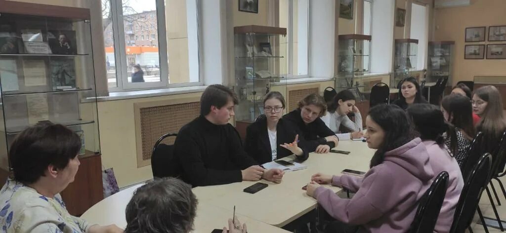 Красноярский колледж истра филиал. Истринский профессиональный колледж-филиал ггту, истра. педагогический колледж истра. истринское педучилище. истринский педагогический колледж 1997 год.