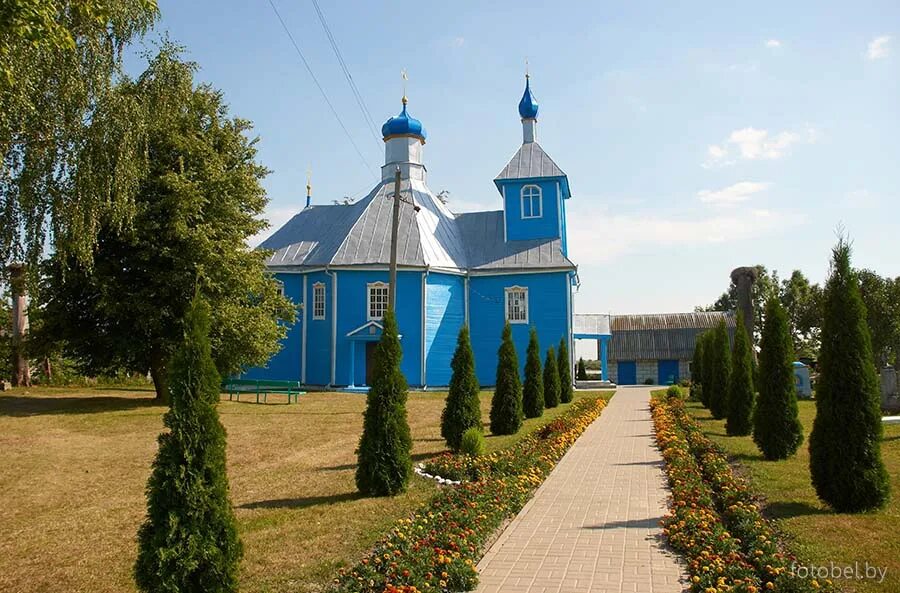 Храм в узком. Пинские районные. Санаторий ясельда. Село лыще. Деревня новый двор гродненская область костел.