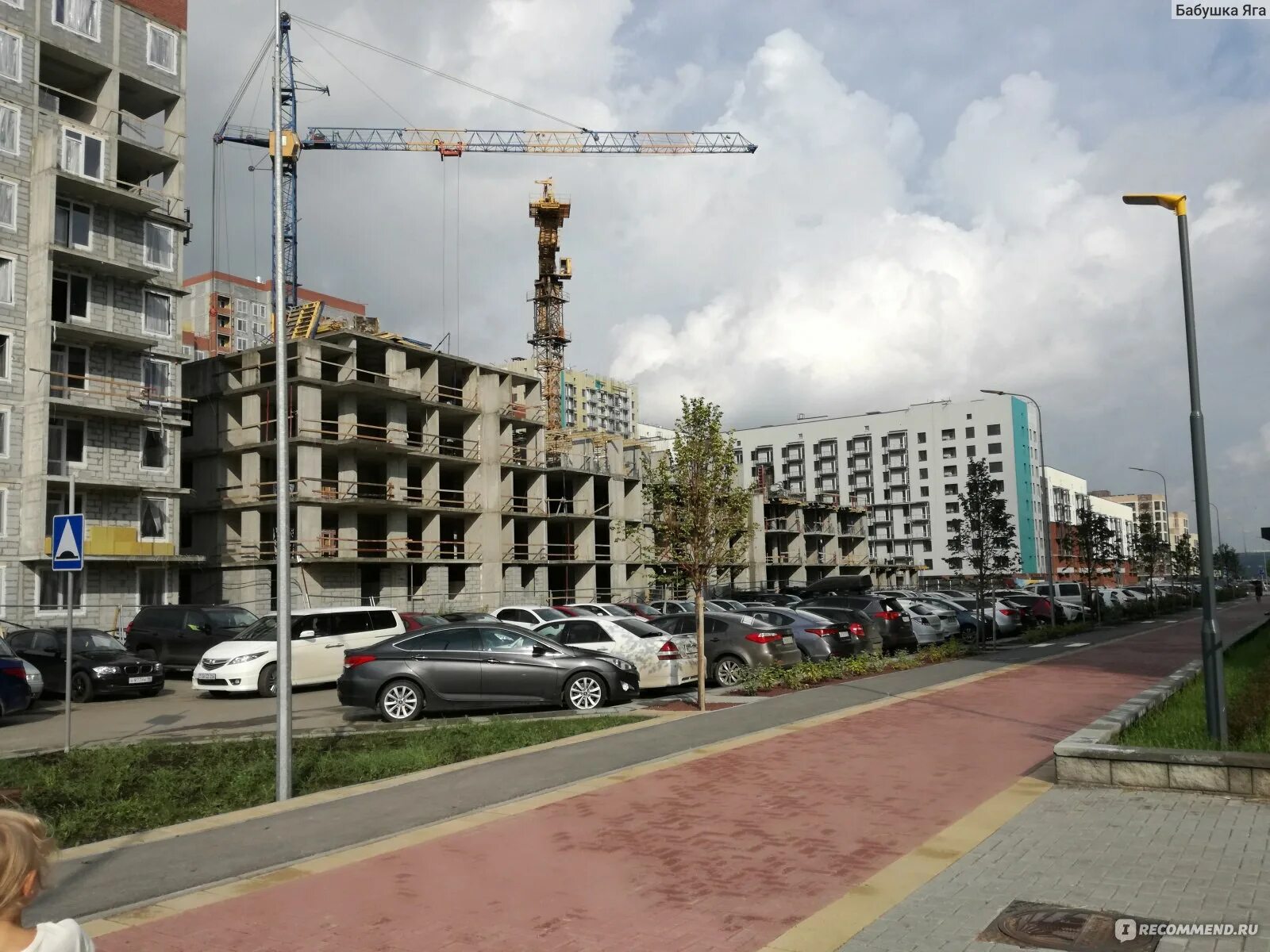 Домашний фото стройка. Жк солнечный екатеринбург. Солнечный район екатеринбург. Микрорайон солнечный екатеринбург. Екб солнечный район зимой.