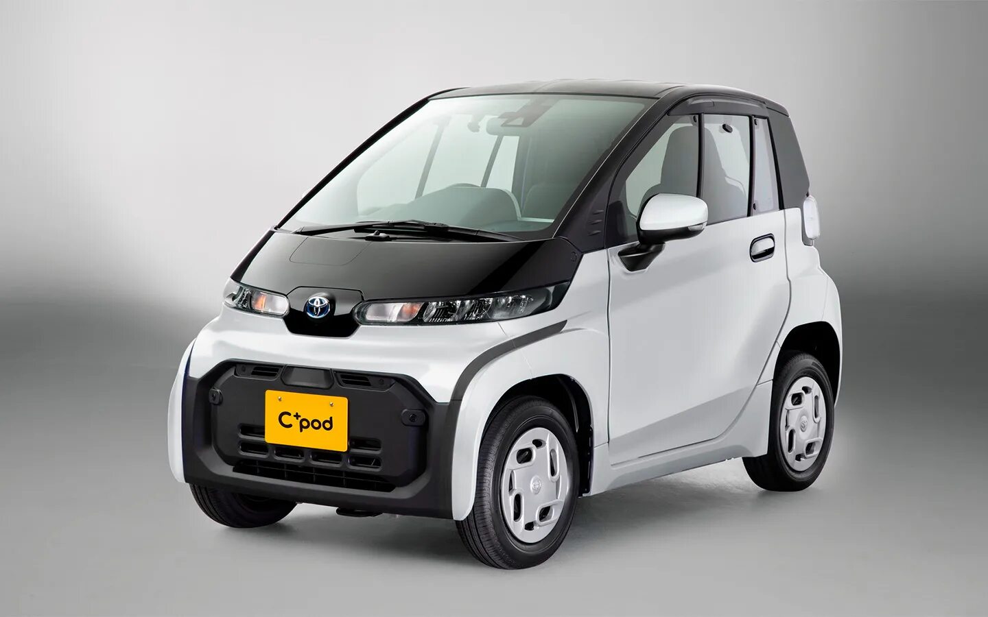 Toyota электрокар. Тойота ультра компакт. Вилочный погрузчик тойота электрический. Электропогрузчик тойота 3 тонны. Электромобиль toyota b64x.