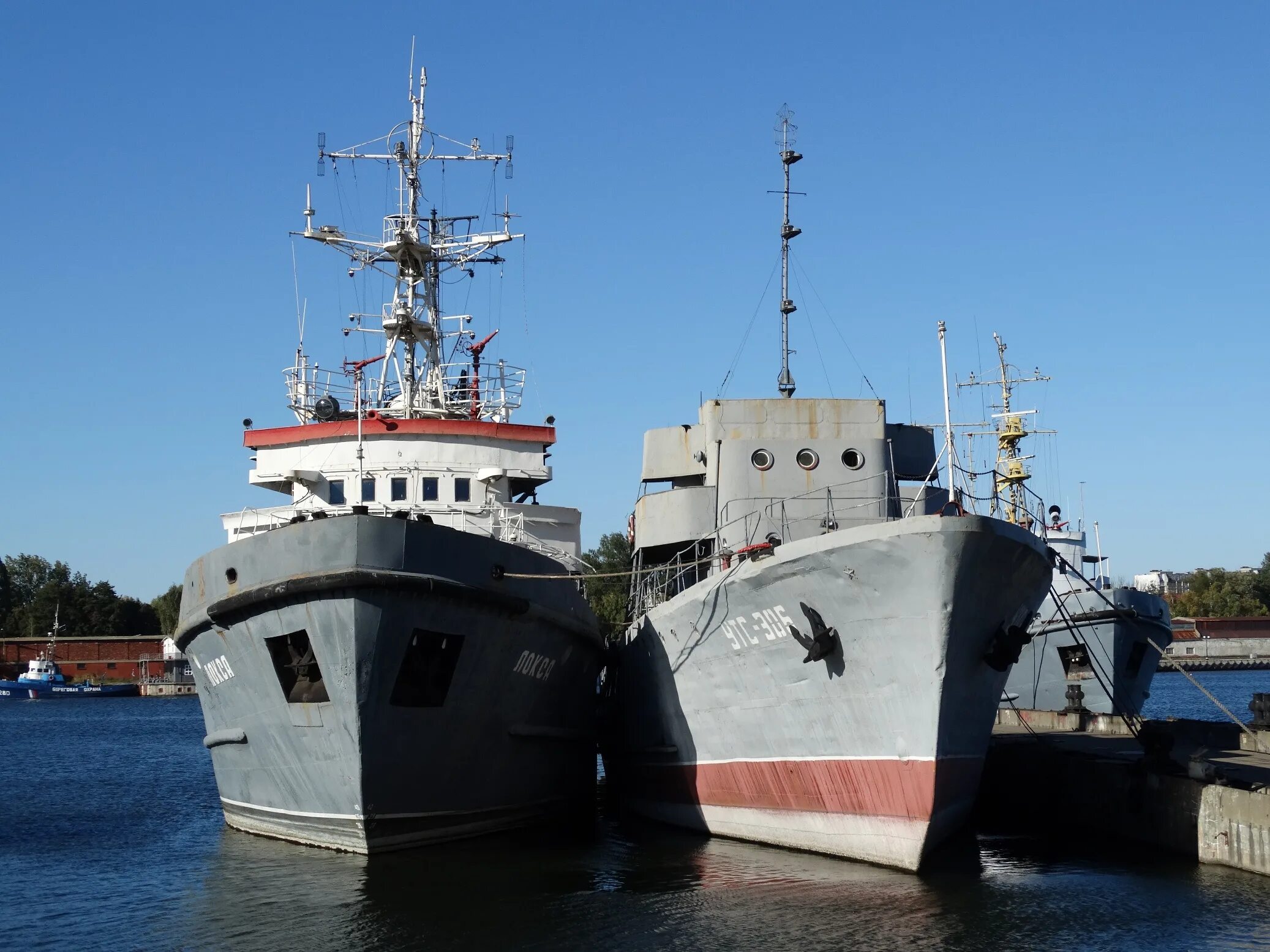 Балтийска 8. Ратуша пиллау. Калининград газификация балтийск калининградская область. Балтийская коса памятник. Памятник жена моряка балтийск.