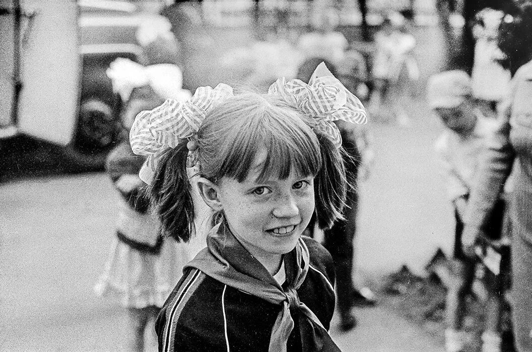 Дети 80-х. Дети восьмидесятых. Дети 1980 х годов. Урок пения в ссср. Советское поколение.