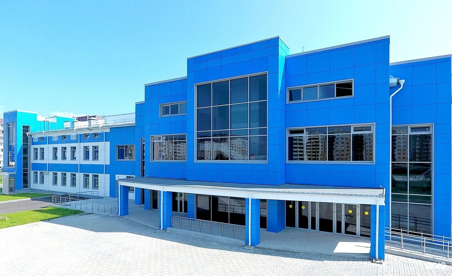 Бассейн электрон псков. Бассейн олимп псков. Спорткомплекс олимп псков. Олимп псков. Бассейн олимп псков.