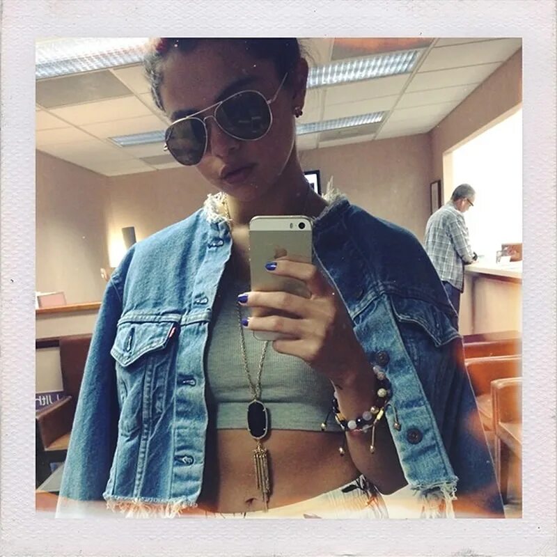 Даже инстаграм. Красивые фотосессии для инстаграмма. Инстаграм интерфейс. Фото для картинки инстаграмм. Селфи на закате.